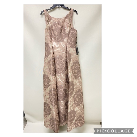 Adrianna-Papell Jacquard sleeveless long Gown - Picture 10 of 12